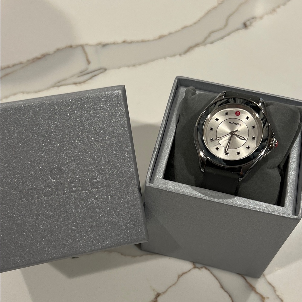 EUC MICHELE Cape Watch Gray with marbled Bezel